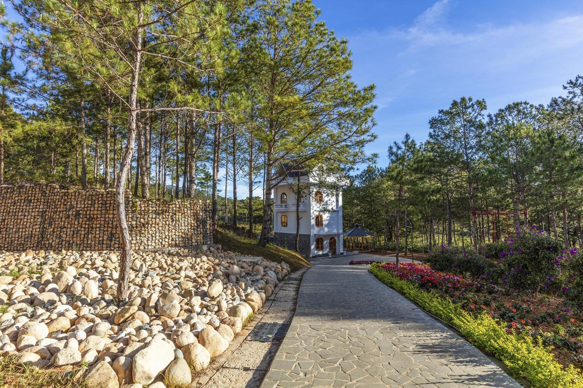 Kim Resort - Khu Nghi Duong Rung La Kim Dalat Eksteriør bilde